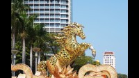 Linh vật Tết Bính Ngọ tại Đà Nẵng